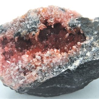 Rhodochrosite, Moanda, Haut-Ogooué, Gabon.