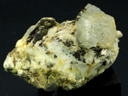 Calcite sur barytine de la mine des Malines à Saint-Laurent-le-Minier