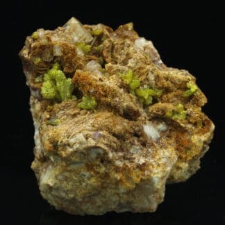 Mimétite, fluorite, gisement de Lantigné, Beaujeu, Rhône.