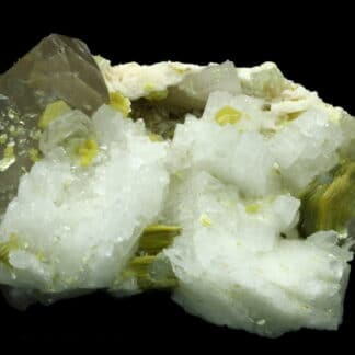 Cleavelandite, mica et quartz, Saint-Chély-d'Apcher, Lozère.