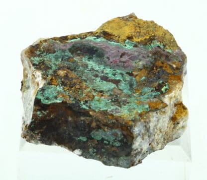 Cuprite, carrière de Laguépie, Tarn-et-Garonne.