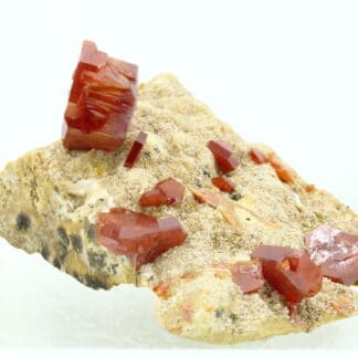 Vanadinite, District minier de Mibladen, province de Midelt, Maroc