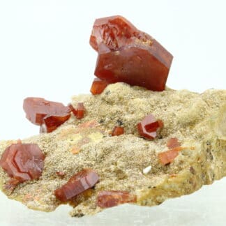 Vanadinite, District minier de Mibladen, province de Midelt, Maroc