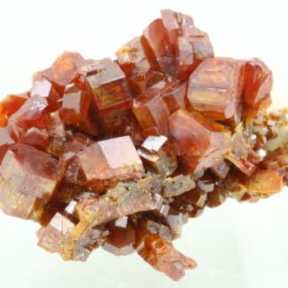 Vanadinite, Mibladen, province de Midelt , Maroc.