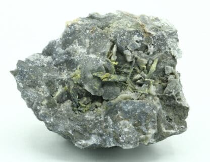 Stibine cristalisée, mine de La Bessade, Mercoeur, Haute-Loire.
