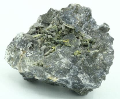 Stibine cristalisée, mine de La Bessade, Mercoeur, Haute-Loire.