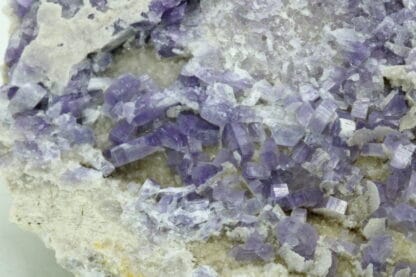 Apatite violette, Tréguennec, Quimper, Finistère, Bretagne.