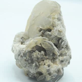 Calcite, Carrière de Lompret, près de Chimay, Belgique.