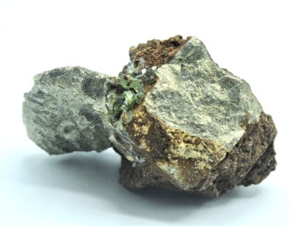 Ludlamite et Pyrite, mine de Salsigne, Mas Cabardès, Aude.