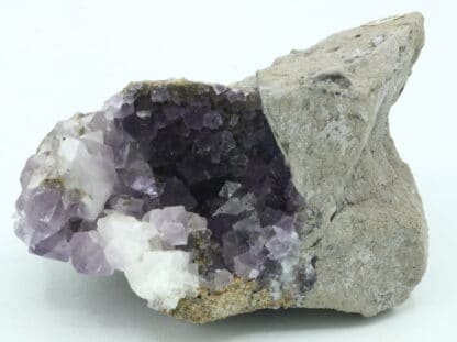 Géode de Fluorite mauve, mine de Durfort, Gard.