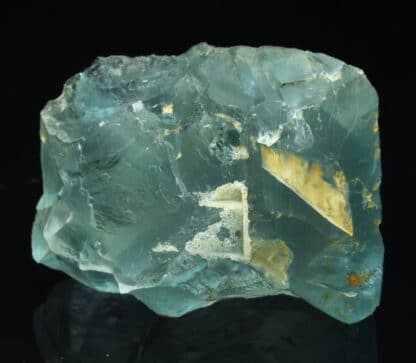 Fluorite "fondue" de la mine d’Embournegade (Tarn).