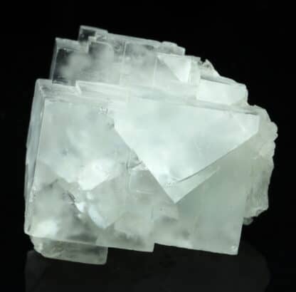 Cristal de Fluorite blanche, mine de Montroc, Tarn.