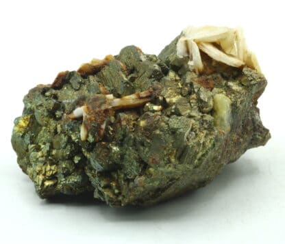 Chalcopyrite et baryte, mine de Marsanges, Langeac, Haute-Loire.