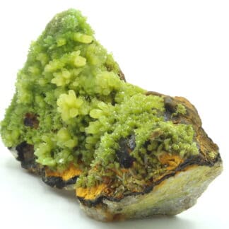 Cristaux de Pyromorphite provenant de Guilin, Guangxi, Chine.