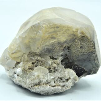 Calcite, Carrière de Lompret, Chimay, Belgique.