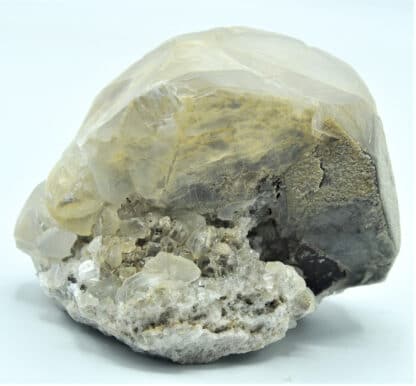 Calcite, Carrière de Lompret, Chimay, Belgique.