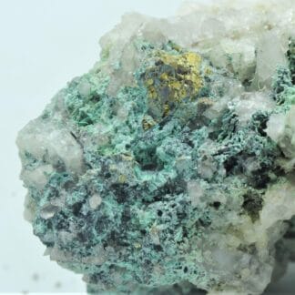 Malachite, Chalcopyrite et Quartz, Les Montées Pélissier, Les Houches, Haute-Savoie.