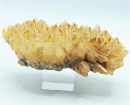 Calcite jaune, Charmes-sur-Rhône, Ardèche.