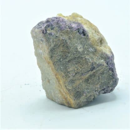 Fluorine mauve et Barytine jaune, Langeac, Haute-Loire.