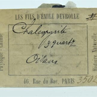 Chalcopyrite sur Quartz, Avec étiquette Deyrolle, Oisans, Isère.