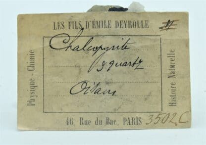 Chalcopyrite sur Quartz, Avec étiquette Deyrolle, Oisans, Isère.