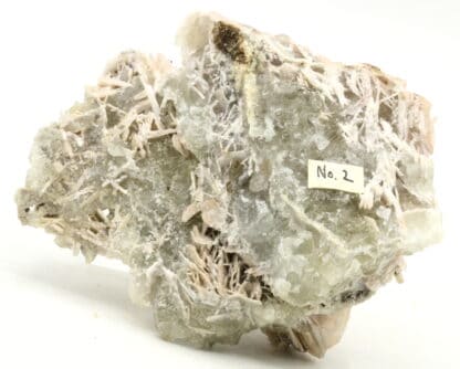 Baryte et pyrite sur fluorite, mine de Chaillac, Indre.