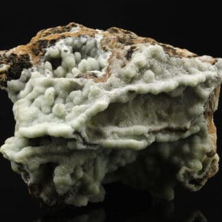 Smithsonite bleue, District minier de Santa Eulalia, Chihuahua, Mexique.