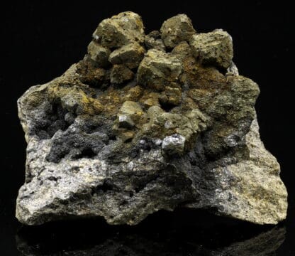 Pyrite sur galène cubo-octaédrique, Mine d'Olkusz, Pologne.