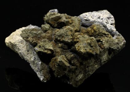 Pyrite sur galène cubo-octaédrique, Mine d'Olkusz, Pologne.
