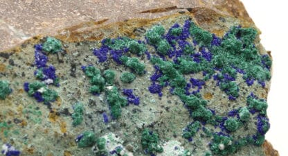 Azurite, malachite et quartz, origine Maroc.