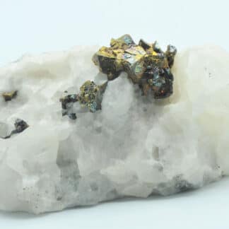 Chalcopyrite cristallisée, Carrière de Cuzac, Lot.