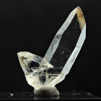 Quartz en macle de la Gardette (ou du Japon), Les Halles, Vaulnaveys, Isère.