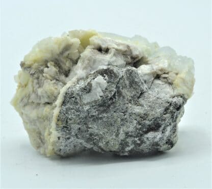 Baryte bleue, Les Malines, Saint-Laurent-le-Minier, Gard.