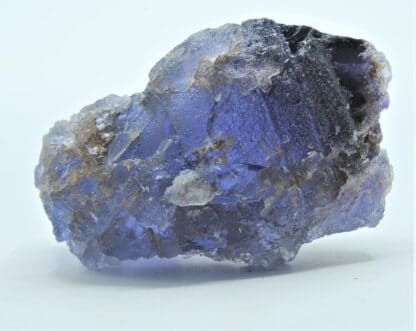 Fluorite (Fluorine) bleue à violette, carrière du Boltry, Seilles, Belgique.