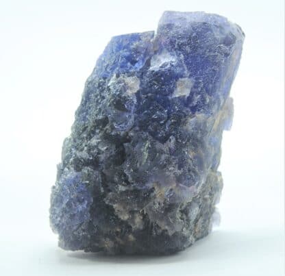Fluorite (Fluorine) bleue à violette, carrière du Boltry, Seilles, Belgique.