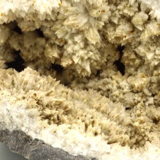 Calcite, Ribiers, Val Buëch-Méouge, Hautes-Alpes.