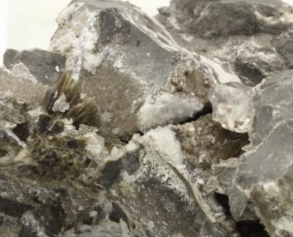 Baryte et quartz, Ribiers, Val Buëch-Méouge, Hautes-Alpes.
