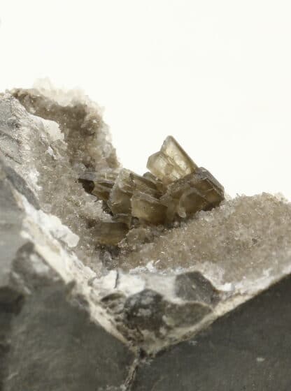 Baryte et quartz, Ribiers, Val Buëch-Méouge, Hautes-Alpes.