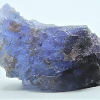 Fluorite (Fluorine) bleue à violette, carrière du Boltry, Seilles, Belgique.