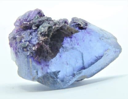 Fluorite (Fluorine) bleue et violette, carrière du Boltry, Seilles, Belgique.