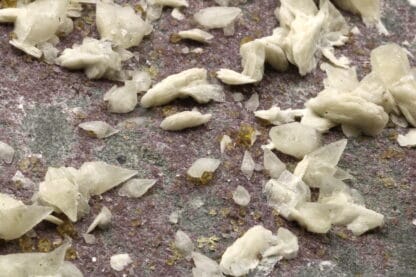 Calcite, Baryte et Fluorite, Les Farges, près d'Ussel, Corrèze.