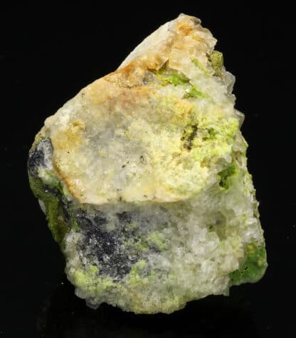 Pyromorphite et fluorite sur galène, L’Argentolle, Saône-et-Loire.