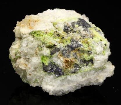 Pyromorphite et fluorite sur galène, L’Argentolle, Saône-et-Loire.