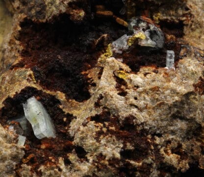 Baryte bleue, Mas Dieu, Laval-Pradel, Gard.