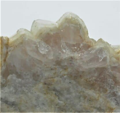 Quartz améthyste encapuchonnée, Rigoux, Brioude, Haute-Loire.