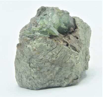 Ludlamite sur Pyrite, mine de Salsigne, Mas Cabardès, Aude.