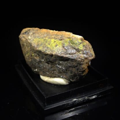 Greenockite sur blende, mine d'Ar, Pyrénées-Atlantiques