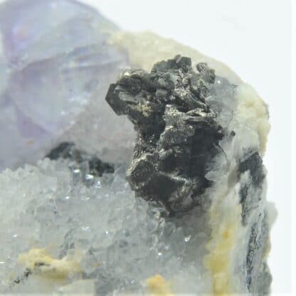 Pyrrhotine (Pyrrhotite), Fluorite et Quartz, Mine de Fontsante, Var.