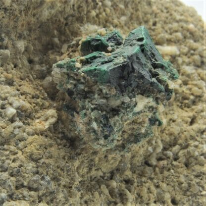 Cuprite pseudo en malachite, Chessy-les-Mines, Rhône.