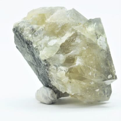 Fluorite à inclusions de pyrite et baryte, El Hammam, Maroc.